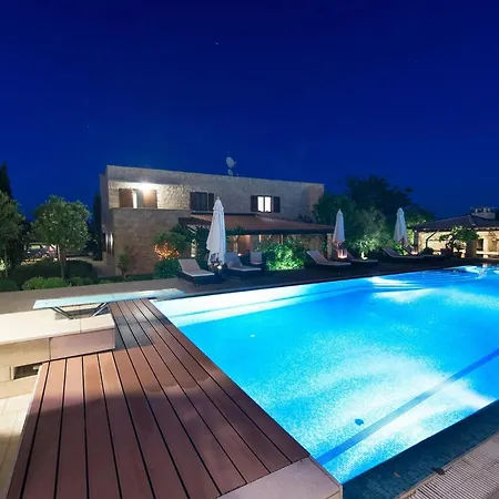 펜션 Renata Murter 시베니크