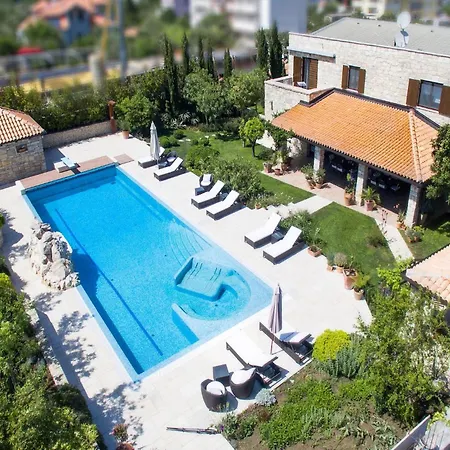 Renata Murter Tatil Evi *