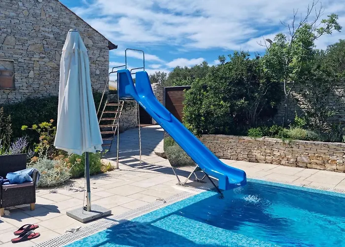 Tatil Evi Renata Murter