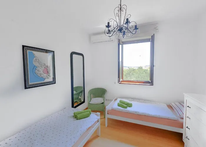 Renata Murter Tatil Evi